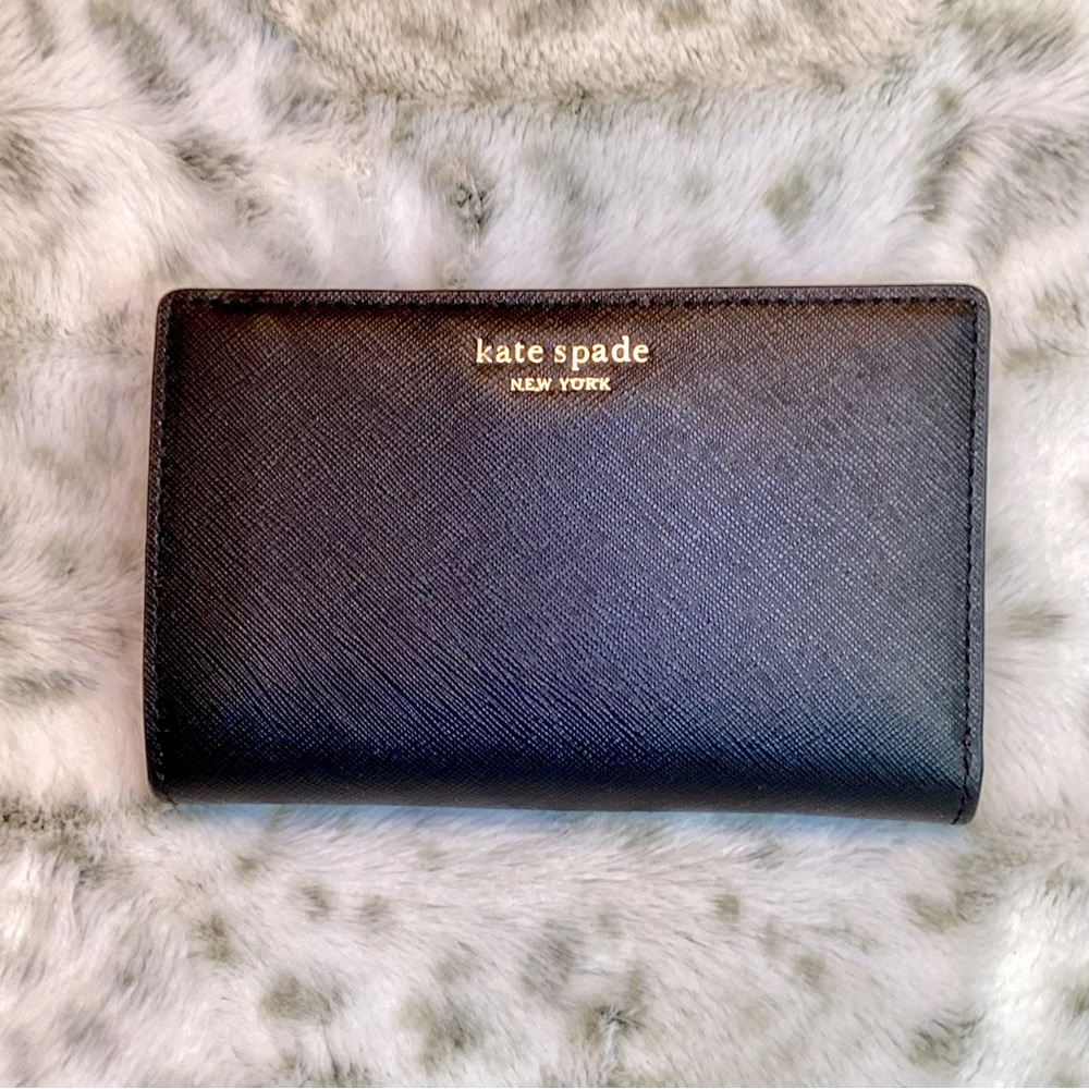 KATE SPADE Cameron bifold wallet NWT
